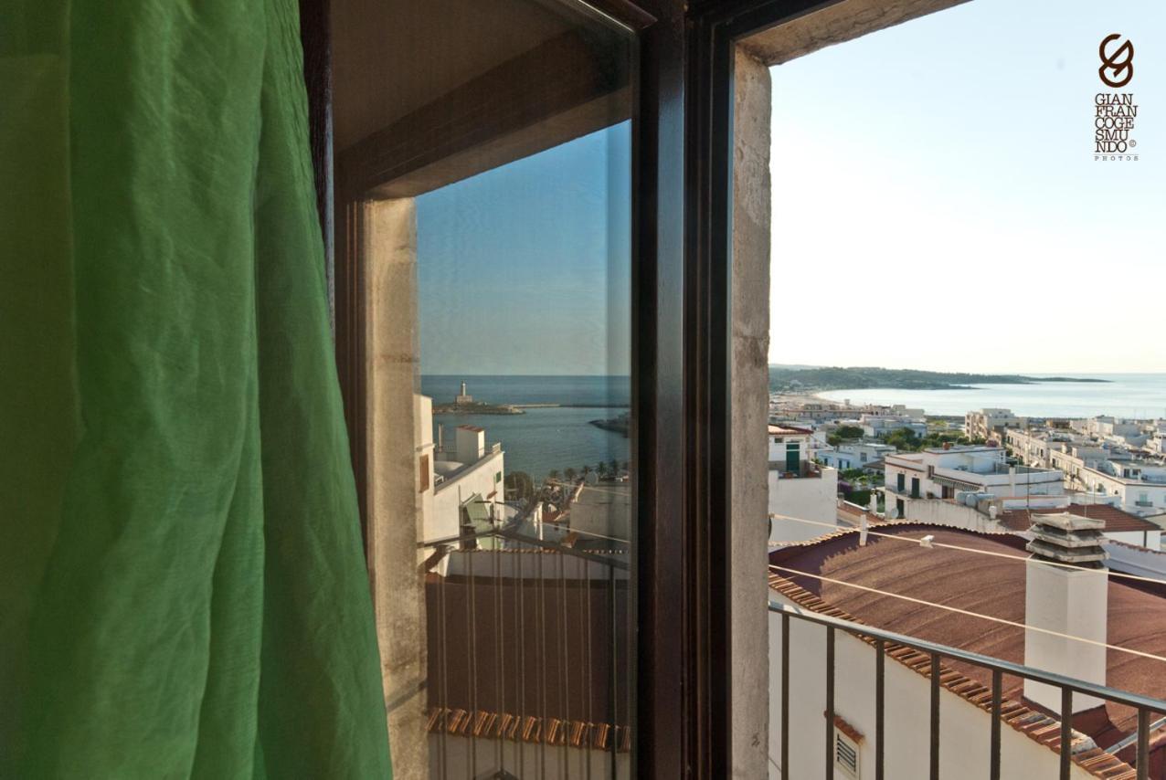 Torre La Mezzaluna Bed & Breakfast เวียสเต ภายนอก รูปภาพ